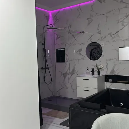 Appartement Suites&spa 2 2 Jacuzzi 1 Sauna By L Amaryllis