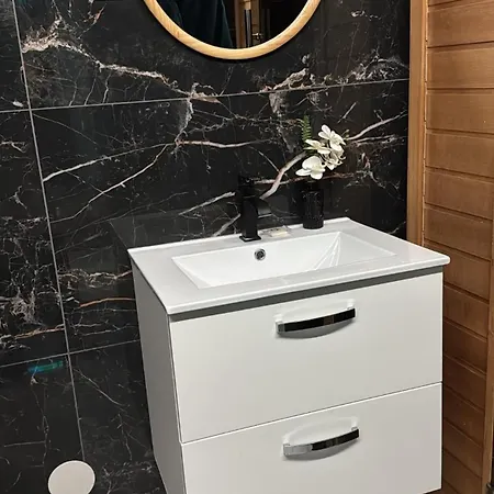 Suites&spa 2 2 Jacuzzi 1 Sauna By L Amaryllis Appartement